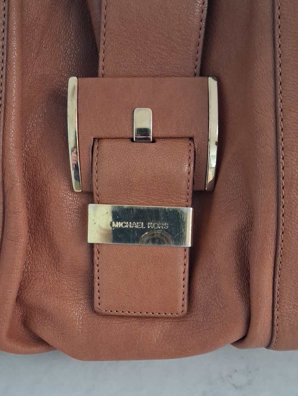 Michael Kors Collection Cognac Leather Shoulder Bag with Gold Hardware - Picture 4 of 4
